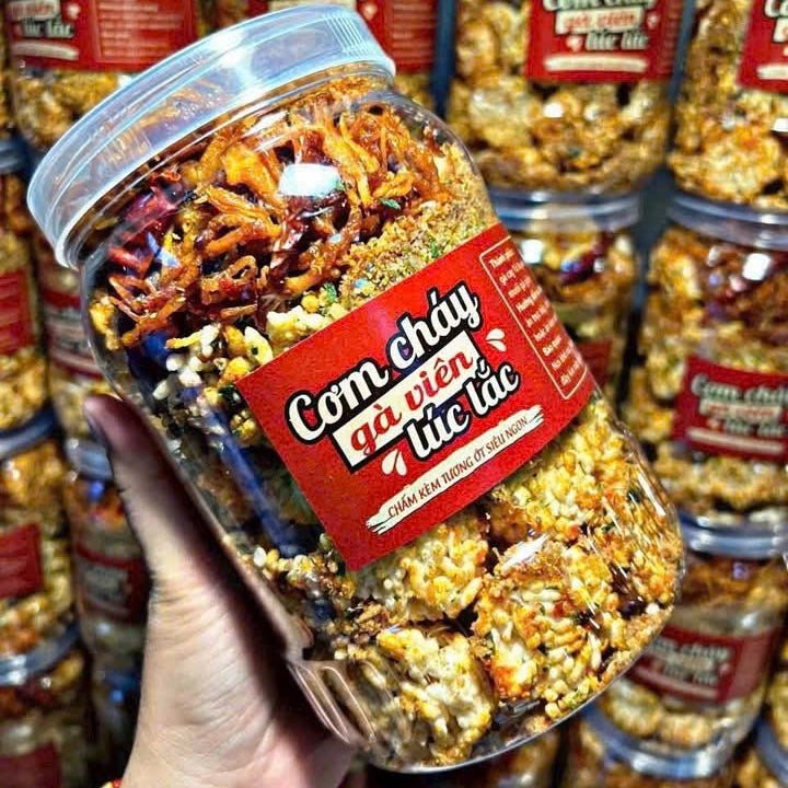 Cơm cháy gà viên lúc lắc hộp 500g